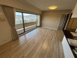 高崎市日光町、中古マンションの画像です