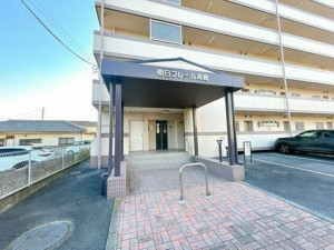 高崎市小八木町、中古マンションの画像です