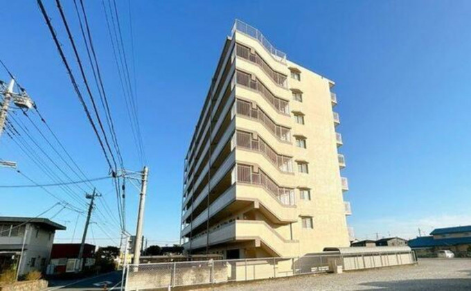 高崎市小八木町、中古マンションの画像です