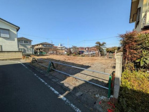 高崎市上中居町、土地の画像です