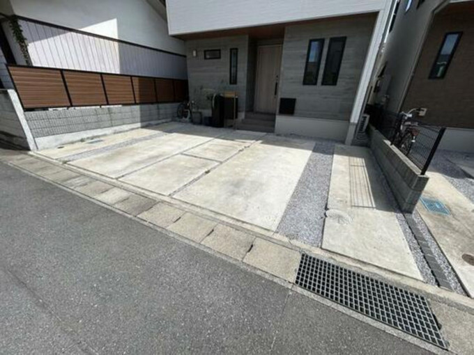 高崎市上中居町、中古一戸建ての画像です