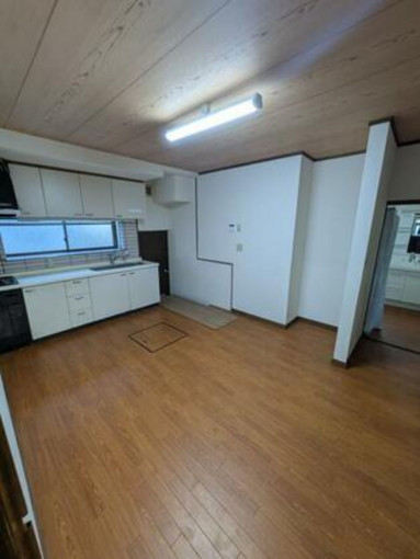 高崎市石原町、中古一戸建ての画像です