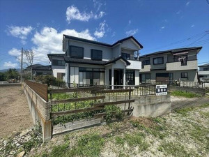 高崎市金古町、中古一戸建ての画像です