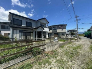 高崎市金古町、中古一戸建ての画像です