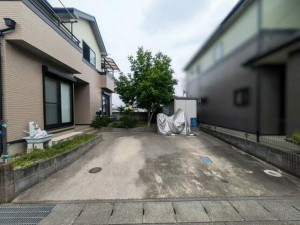 高崎市藤塚町、中古一戸建ての画像です