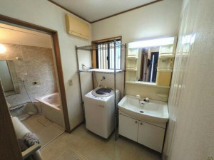 高崎市藤塚町、中古一戸建ての画像です