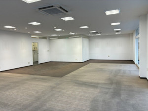 高崎市上豊岡町、収益物件/店舗の画像です