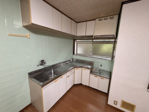 相模原市緑区又野、中古一戸建てのキッチン画像です