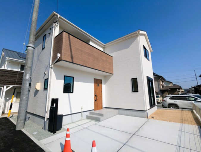 豊橋市松井町、新築一戸建ての画像です