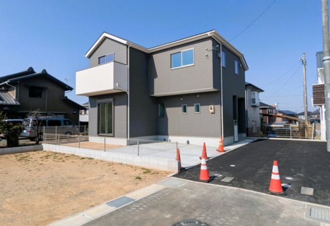 豊橋市松井町、新築一戸建ての画像です
