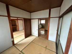 豊橋市小松町、中古一戸建ての画像です