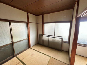 豊橋市小松町、中古一戸建ての画像です