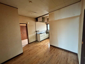 豊橋市小松町、中古一戸建ての画像です