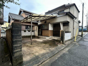 豊橋市小松町、中古一戸建ての画像です