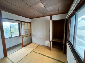 豊橋市小松町、中古一戸建ての画像です