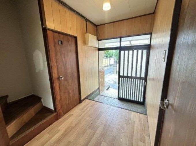 豊橋市小松町、中古一戸建ての画像です