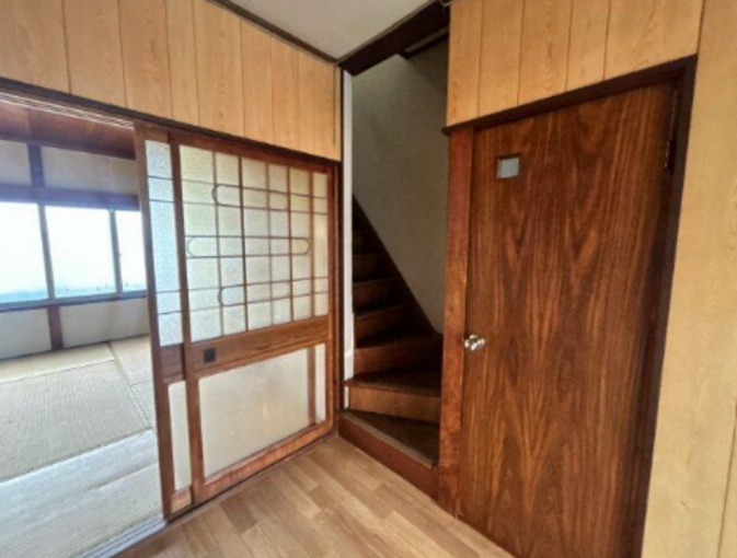 豊橋市小松町、中古一戸建ての画像です
