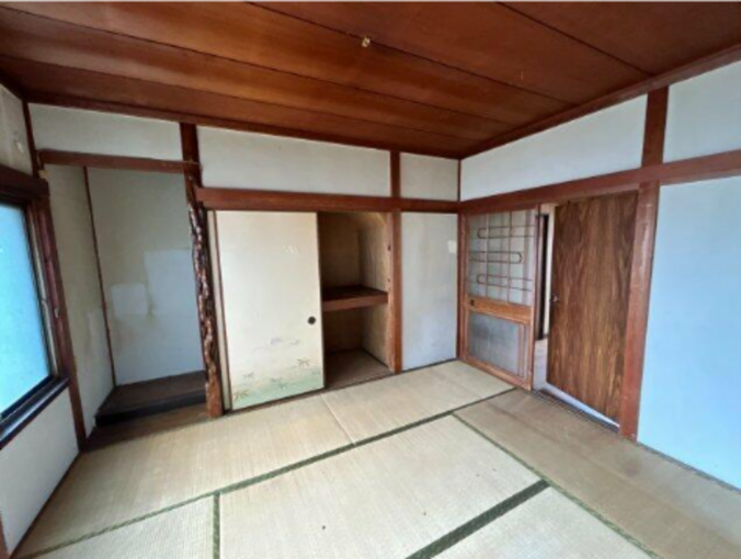 豊橋市小松町、中古一戸建ての画像です