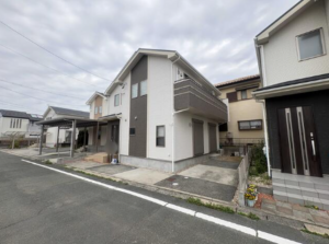 豊橋市西小鷹野、中古一戸建ての画像です