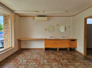 豊橋市忠興、収益物件/店舗付住宅の画像です