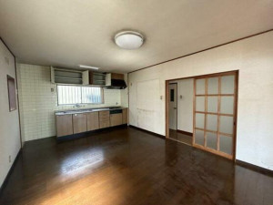 豊橋市草間町、中古一戸建ての画像です