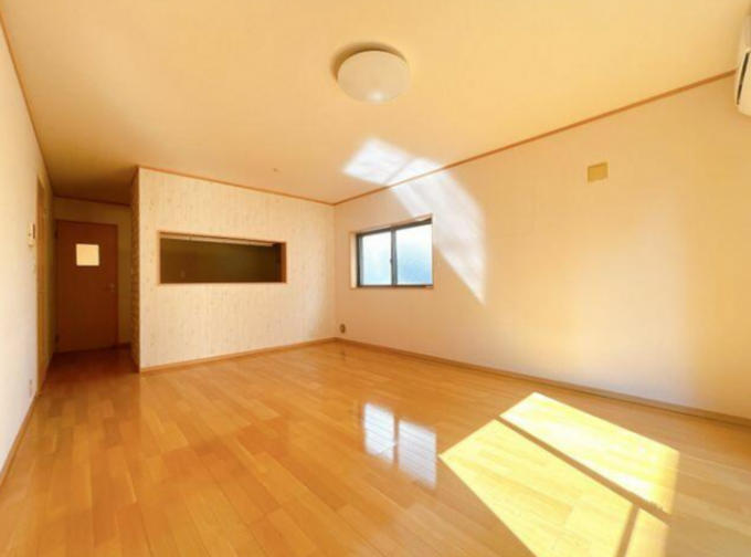 豊橋市西浜町、中古一戸建ての画像です