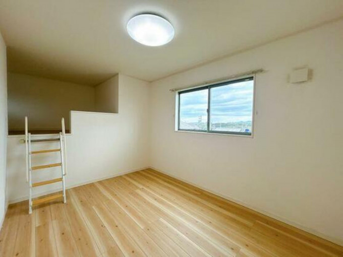 豊橋市牛川町、中古一戸建ての画像です