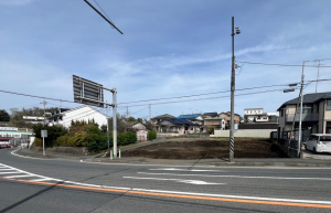 相模原市緑区久保沢、土地の前面道路を含む現地写真画像です