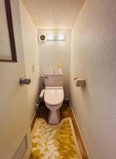相模原市中央区上溝、中古一戸建てのトイレ画像です