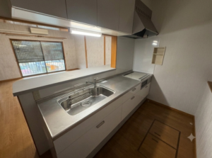 相模原市中央区水郷田名、中古一戸建てのキッチン画像です