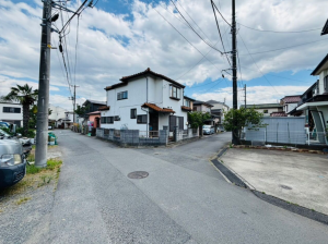 相模原市中央区上矢部、土地の前面道路を含む現地写真画像です