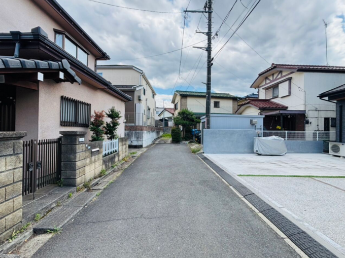 相模原市中央区上矢部、土地の前面道路を含む現地写真画像です