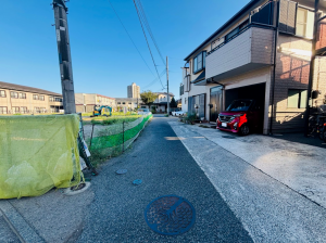 相模原市中央区水郷田名、土地の前面道路を含む現地写真画像です