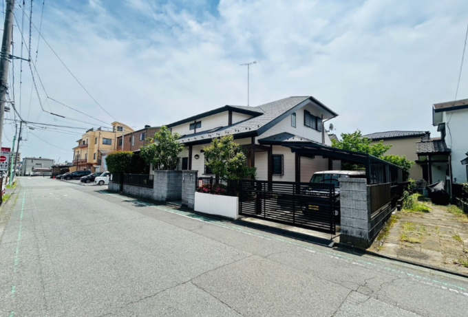 相模原市中央区横山台、中古一戸建ての外観画像です