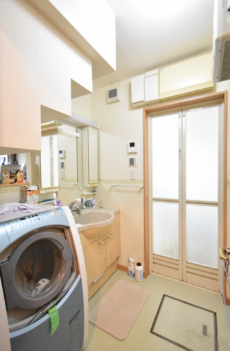 相模原市中央区田名、中古一戸建ての洗面画像です