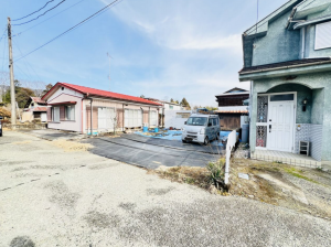 相模原市緑区青野原、土地の前面道路を含む現地写真画像です