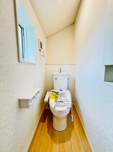 相模原市中央区上矢部、新築一戸建てのトイレ画像です