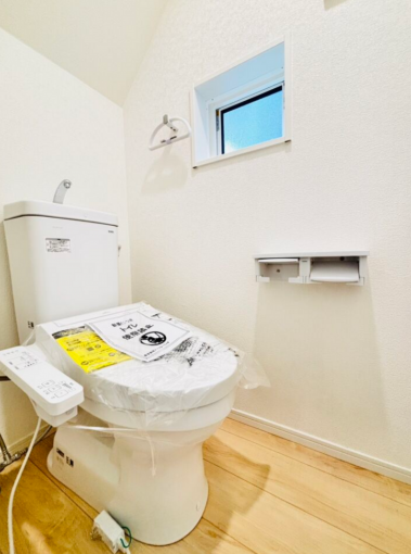 相模原市中央区上矢部、新築一戸建てのトイレ画像です