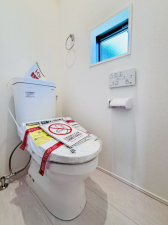 相模原市中央区田名、新築一戸建てのトイレ画像です