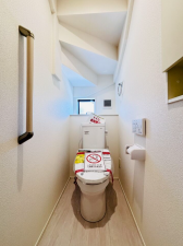 相模原市中央区田名、新築一戸建てのトイレ画像です
