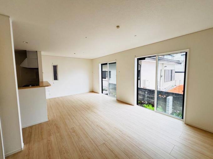相模原市中央区光が丘、新築一戸建ての居間画像です