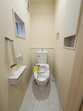 相模原市中央区横山台、新築一戸建てのトイレ画像です