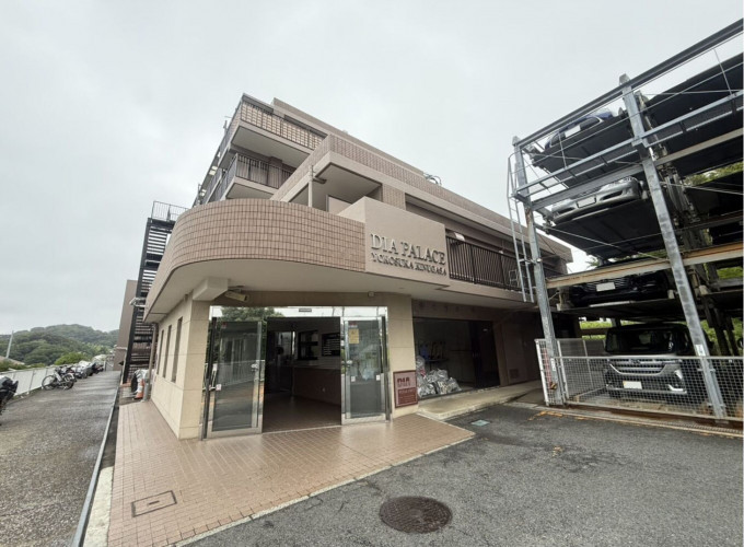 、中古マンションの外観画像です