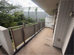 、中古マンションのバルコニー画像です