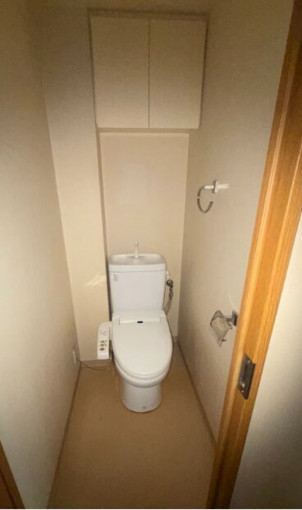 、中古マンションのトイレ画像です