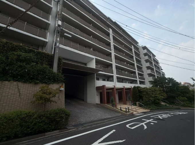 、中古マンションの外観画像です