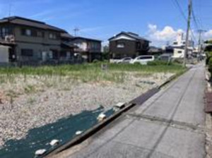 彦根市芹橋、土地の画像です