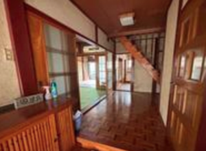 彦根市堀町、中古一戸建ての間取り画像です