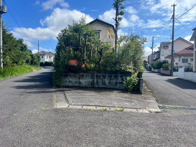いわき市泉ケ丘、土地の画像です