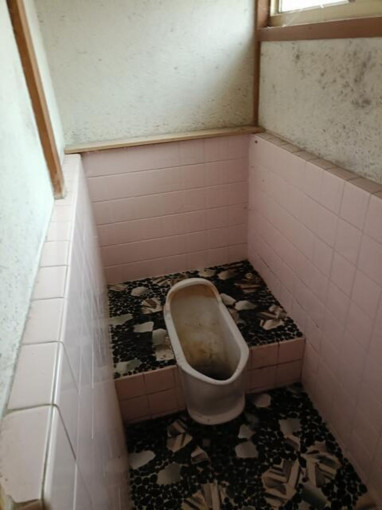 いわき市中之作、中古一戸建てのトイレ画像です